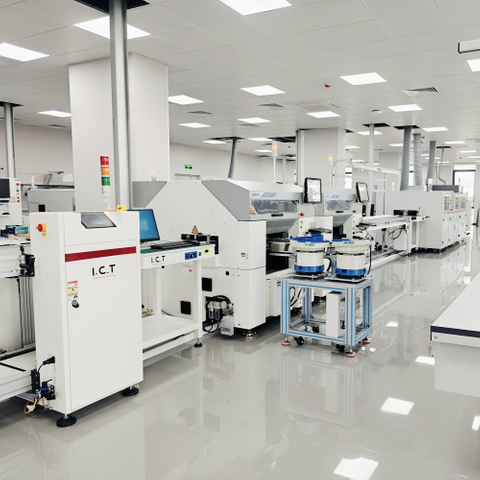 ICT | Automatyczny magazynek PCB i ładowarka do układania stosów