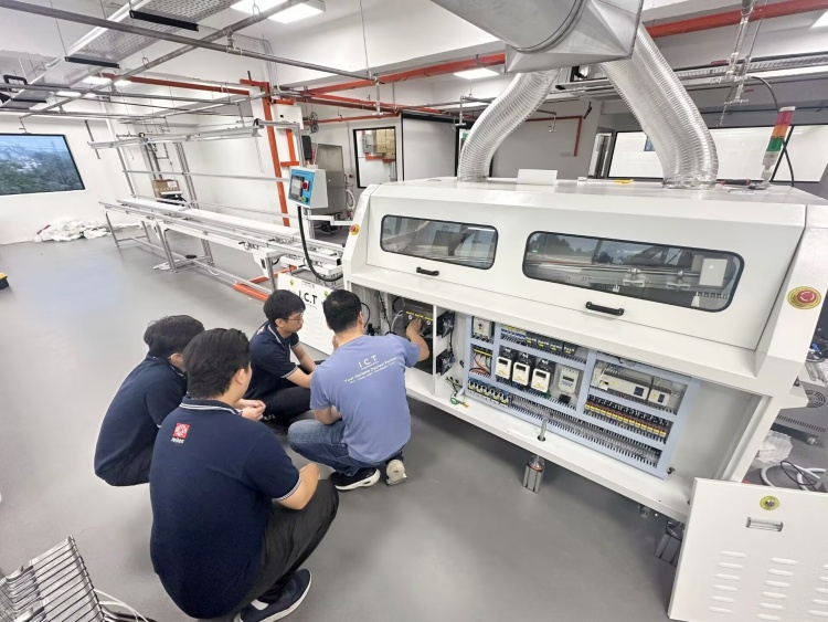 Instalacja ICT na miejscu i wsparcie w zakresie szkolenia inżynier&oacute;w