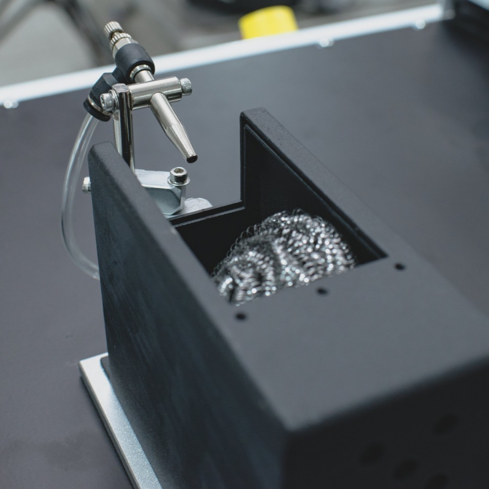 ICT | PCB Automatyczny robot lutowniczy 5-osiowy