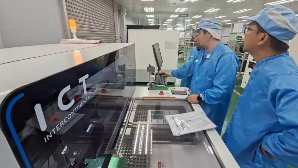 Rozwiązanie routera PCB ICT na Filipinach 02.jpg